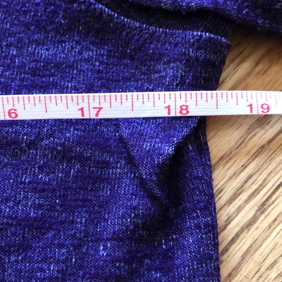 Maurices light weight sweater with embellishments on sleeves size medium - Picture 4 of 7